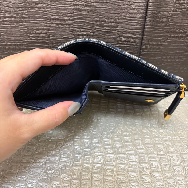 Dior 藍提花布金釦 Montaigne 30對釦短夾-5