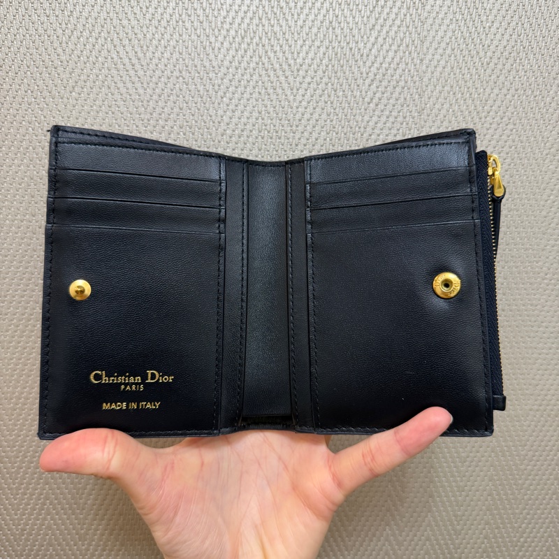 Dior 藍提花布Montaigne 30 Dahlia對釦短夾-9