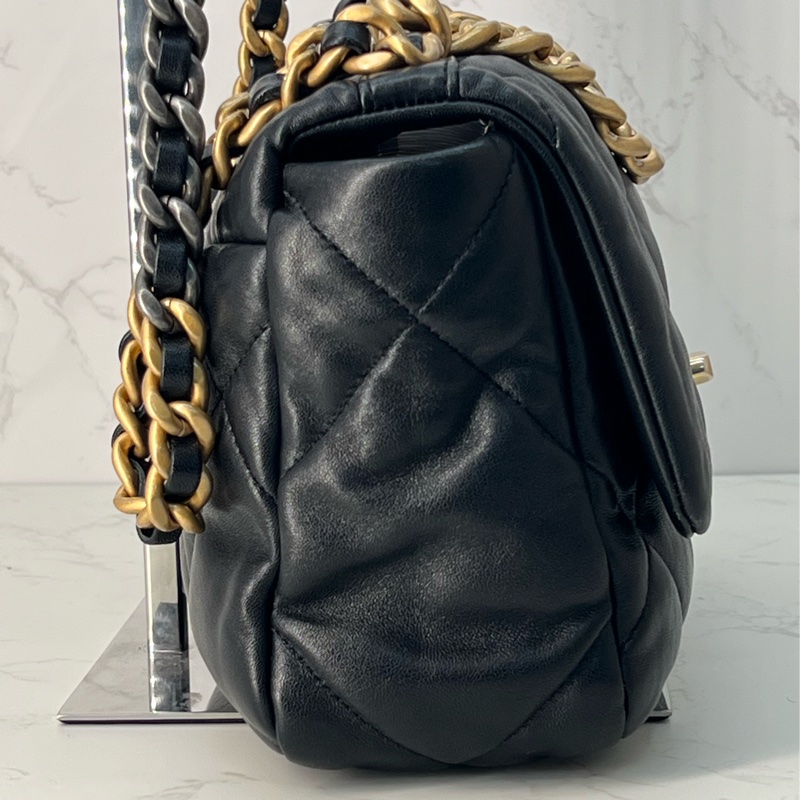 💗香緹國際精品💗 Chanel 19 小號 晶片款-4