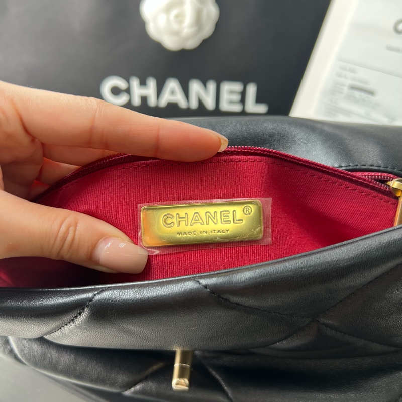 💗香緹國際精品💗 Chanel 19 小號 晶片款-8