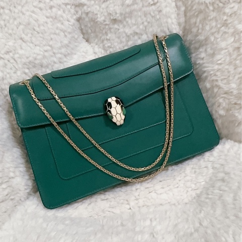 BULGARI 寶格麗肩背包(鏈條包）