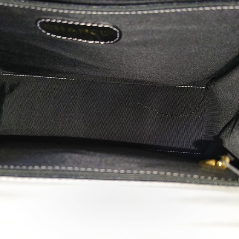 CHANEL 白色牛皮單肩包 金色五金 中古款-5