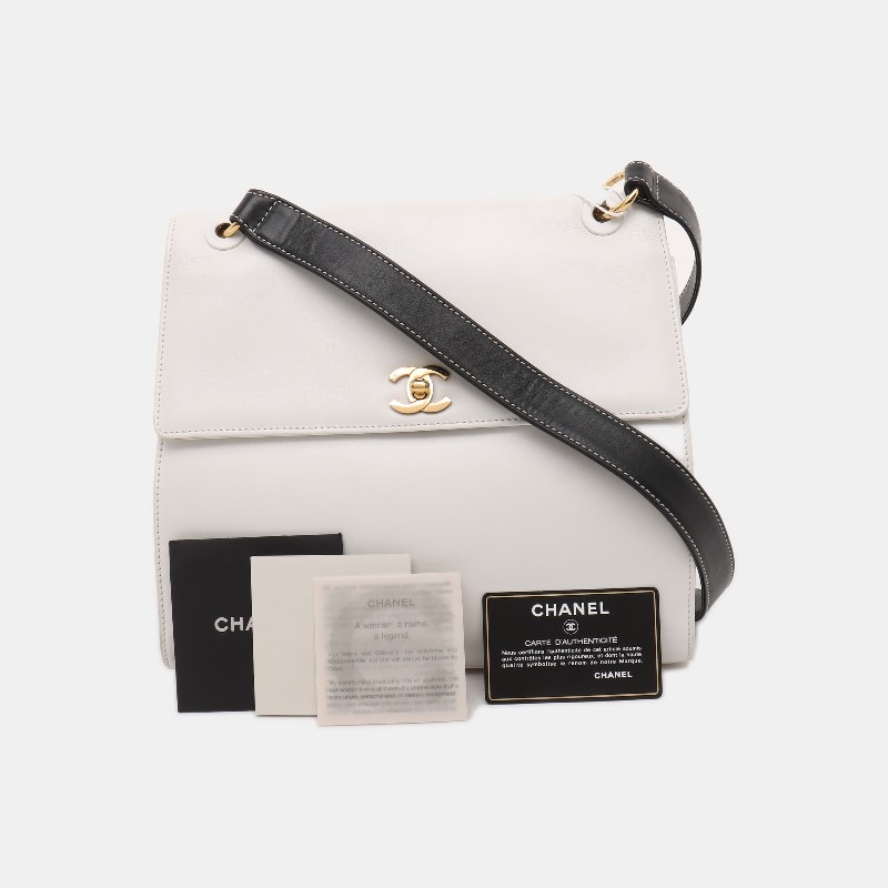 CHANEL 白色牛皮單肩包 金色五金 中古款-6