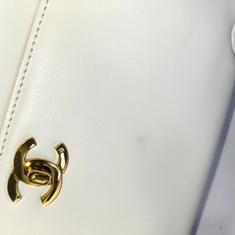 CHANEL 白色牛皮單肩包 金色五金 中古款-7