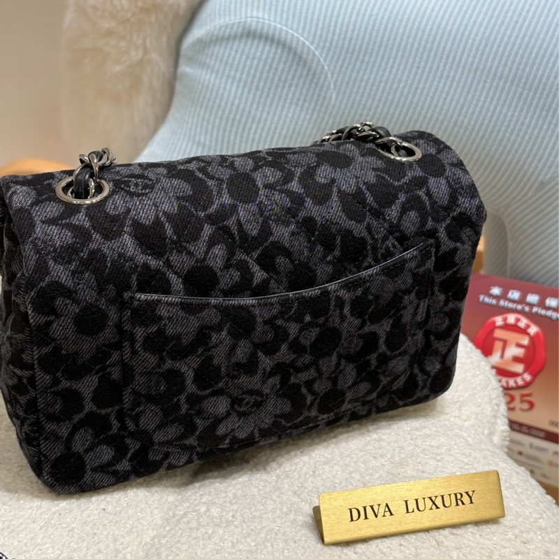 Chanel Classic Flap Bag 牛仔布印花print 全新❤️🔥-6