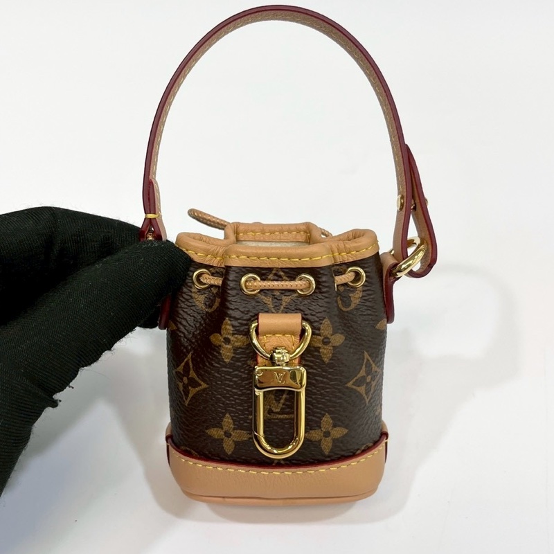 LV老花micro noe水桶吊飾M00818-5