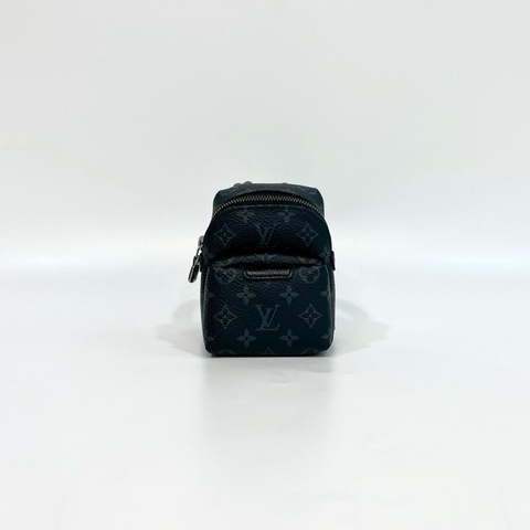 LV黑灰原花黑銀釦後背包Apollo吊飾M61964