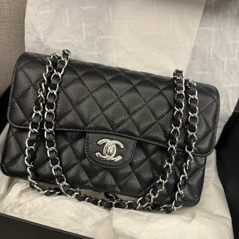 *SHIHNA名牌精品* CHANEL CF 23 荔枝牛皮黑銀 釦斜背包/肩背包 (芯片款)