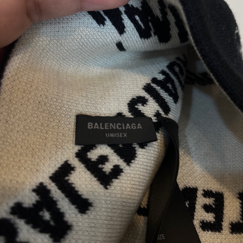 balenciaga黑色英文毛帽-7