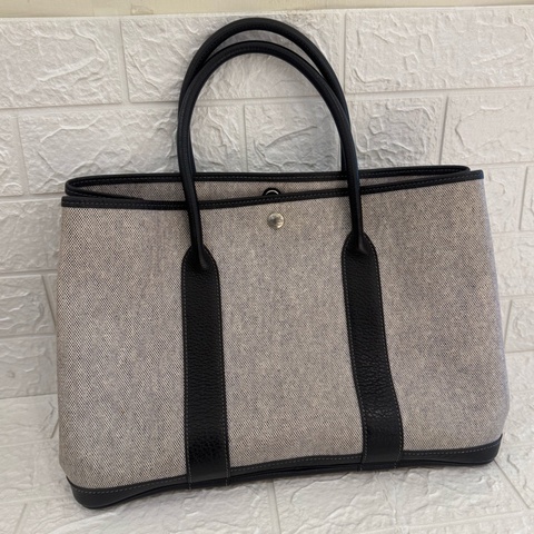 Hermes灰色帆布黑邊GP36