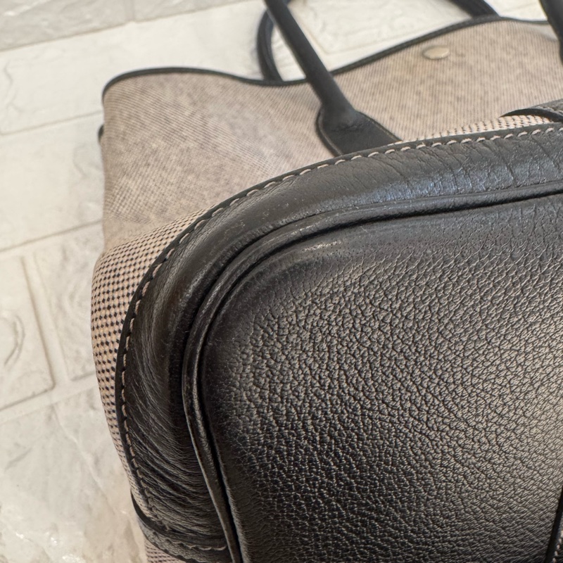 Hermes灰色帆布黑邊GP36-5