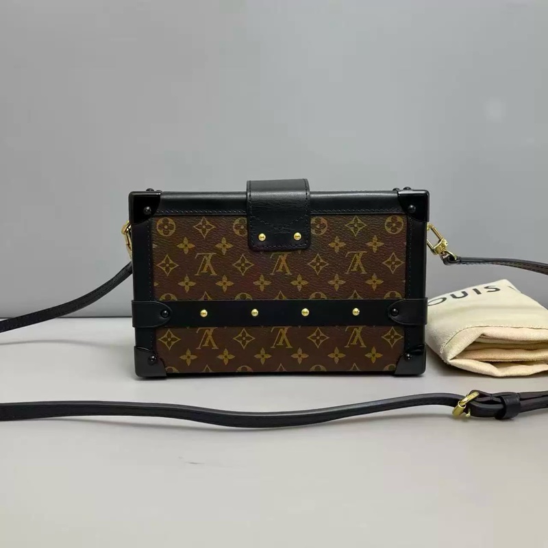 Louis Vuitton LV硬盒子 Petite Malle 大號-1