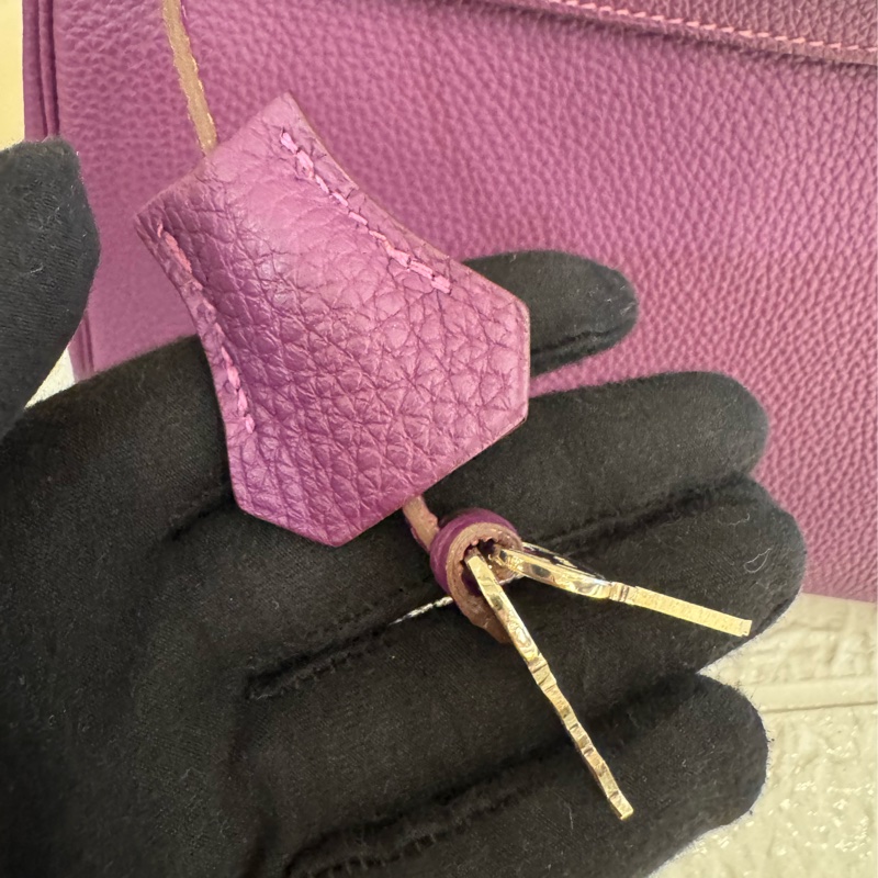 Hermes紫色銀釦kelly28 紫進不出✨-24