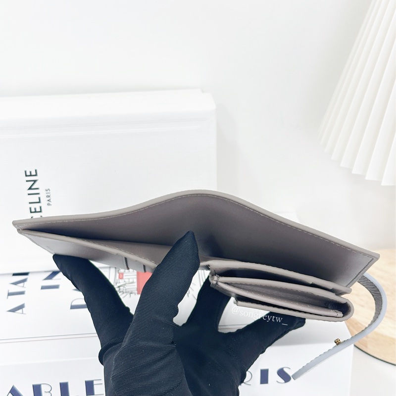 Celine 拼色 對開兩折短夾-6