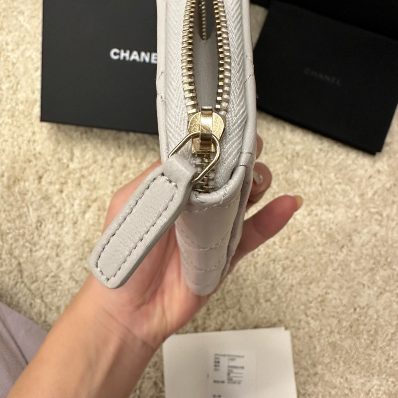 全新 Chanel絕版L拉鍊卡包零錢包 小羊皮-6