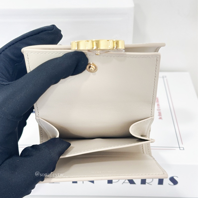 Celine 經典 凱旋門 三折短夾-7