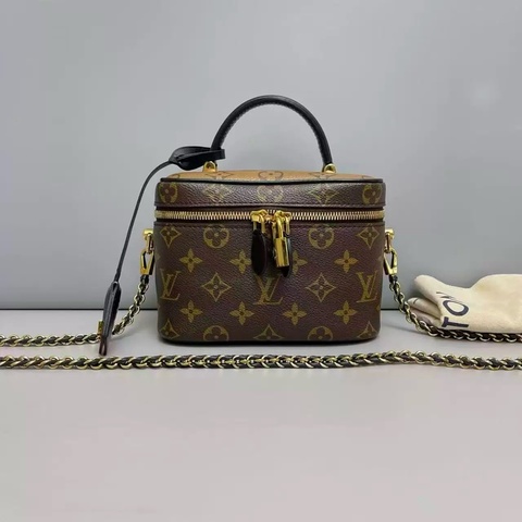 新款芯片款！Louis Vuitton LV VANITY 化妝盒 小號