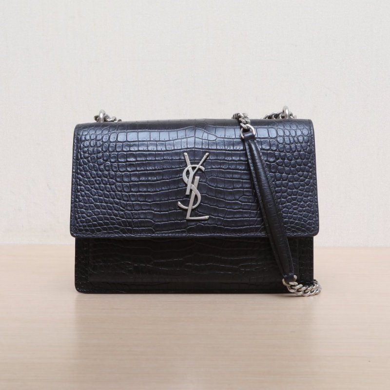 SAINT LAURENT SUNSET日落包中號22鱷魚壓紋黑色牛皮銀扣肩背包-1