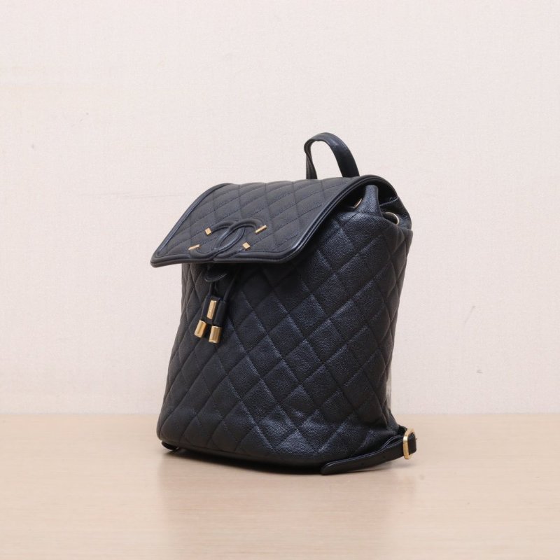 CHANEL VanityCase雙肩包22黑色荔枝牛皮25開金扣雙C大LOGO菱格紋肩背包-3