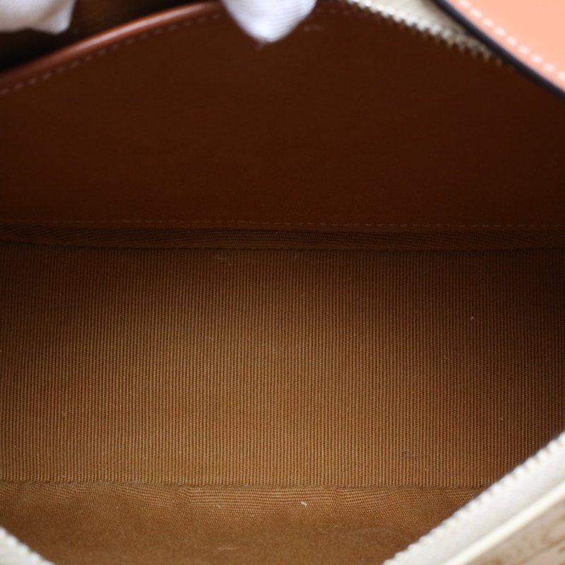 CELINE AVA豌豆包腋下包中號凱旋門印花白色PVC金扣肩背包-2