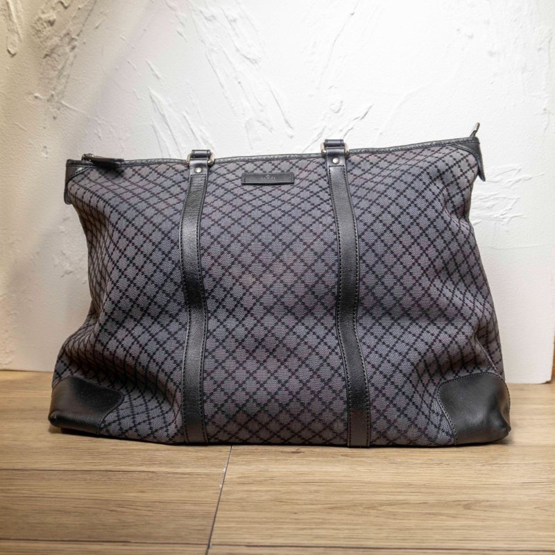 CELINE Luggage笑臉包Nano20肩背包-0