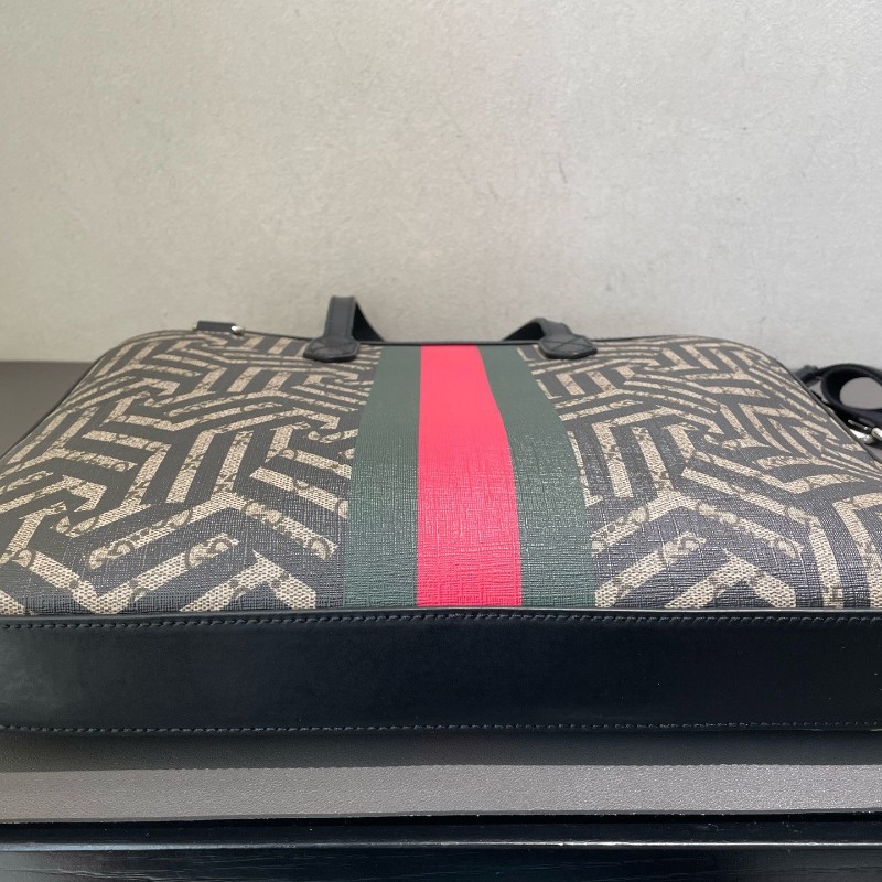 Gucci 蜜蜂公文包電腦公事包 手提包肩背包 肩帶可拆卸-11