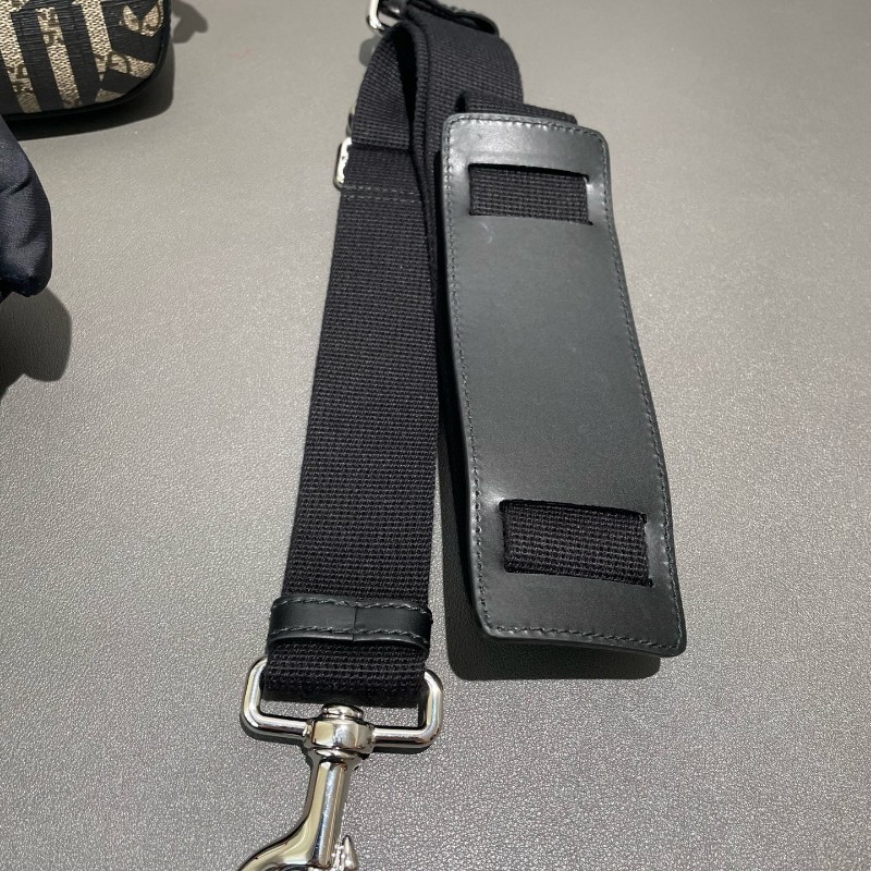 Gucci 蜜蜂公文包電腦公事包 手提包肩背包 肩帶可拆卸-24