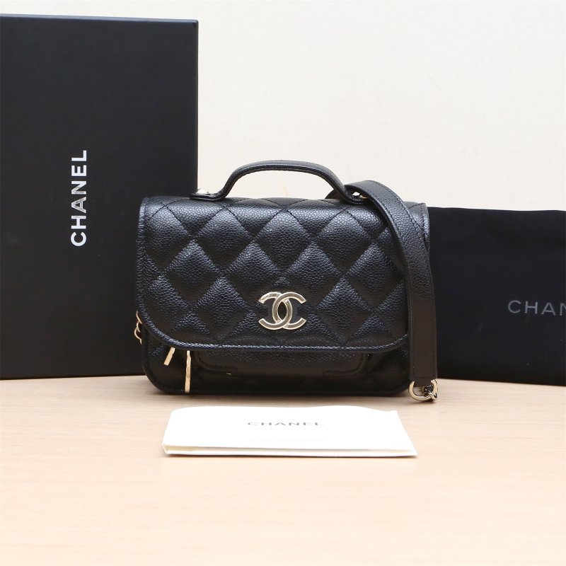 CHANEL 中古耳夾肩背包-0
