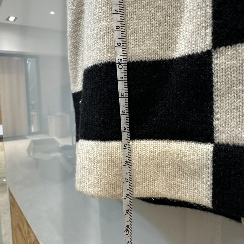 【美收精品】CHANE L黑色花花短版外套  4-136【隔月月中將轉賣至日本 上架期限30天】-10