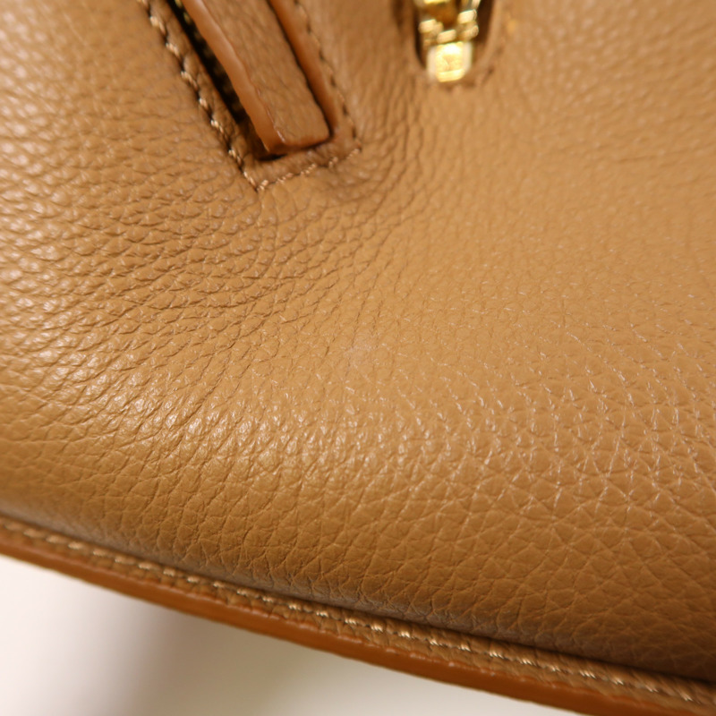 LOEWE 牛皮皮革Compact Hammock Bag金扣手挽肩背兩用袋-14