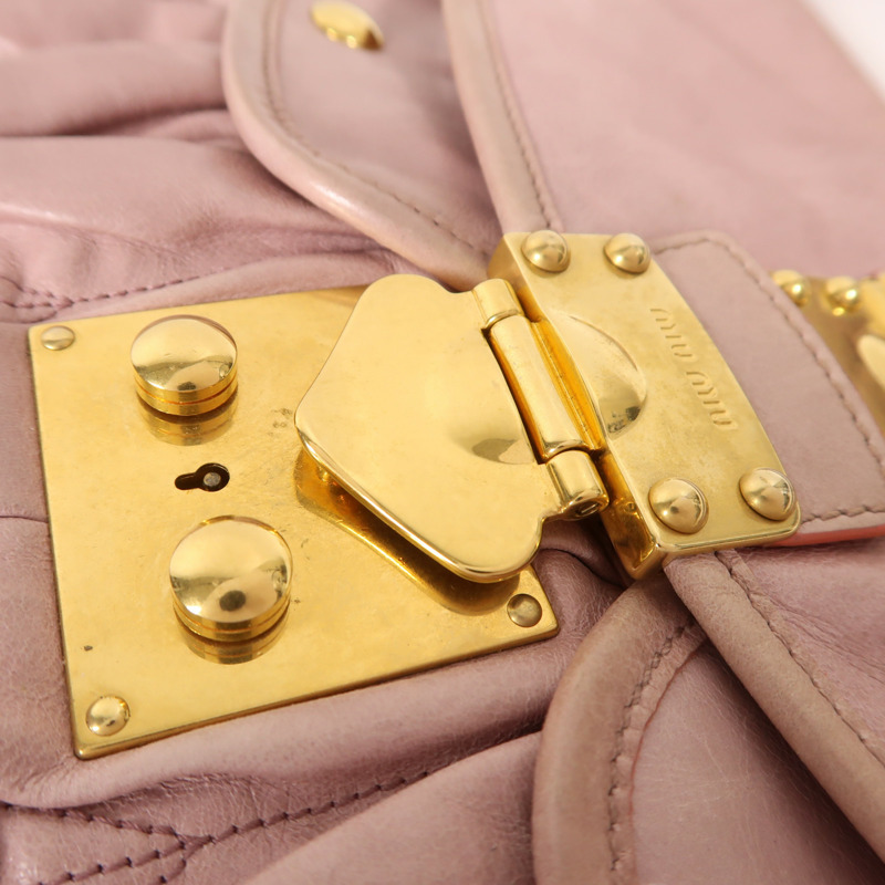 Miu Miu 牛皮皮革Matelasse Coffer金扣手挽肩背兩用袋-9