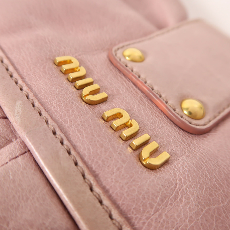 Miu Miu 牛皮皮革Matelasse Coffer金扣手挽肩背兩用袋-16