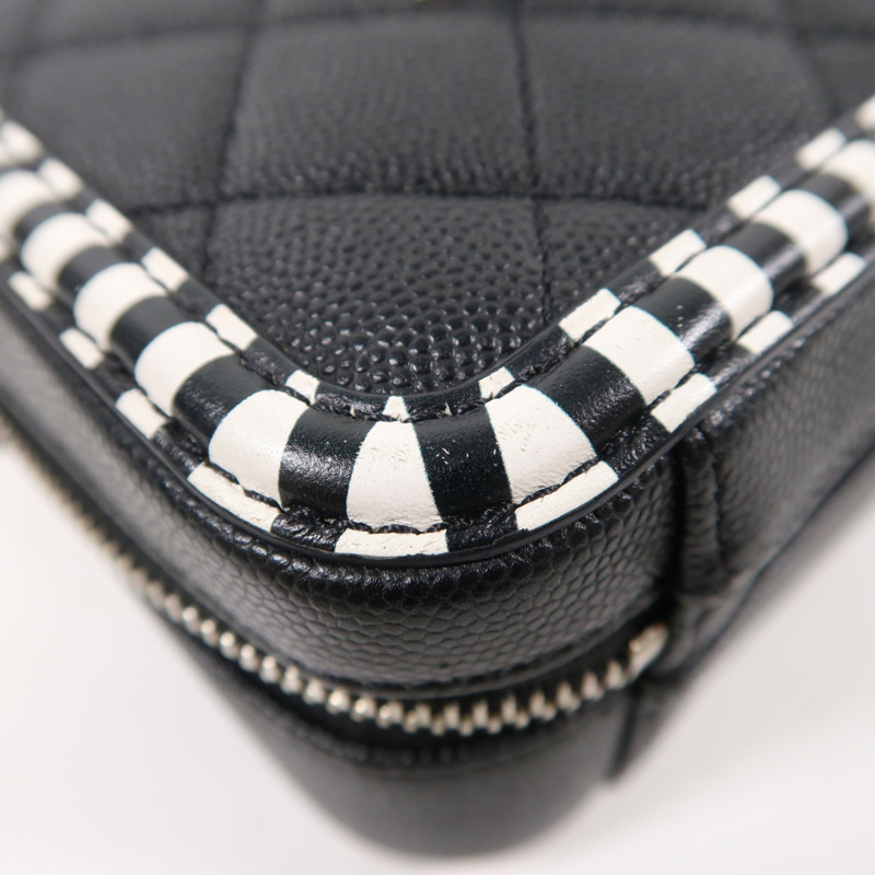 CHANEL 牛皮皮革Filigree Vanity Case銀扣手挽肩背兩用袋-11