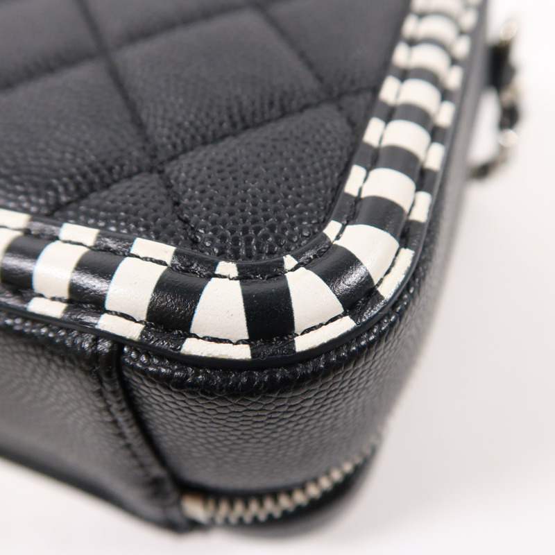 CHANEL 牛皮皮革Filigree Vanity Case銀扣手挽肩背兩用袋-12