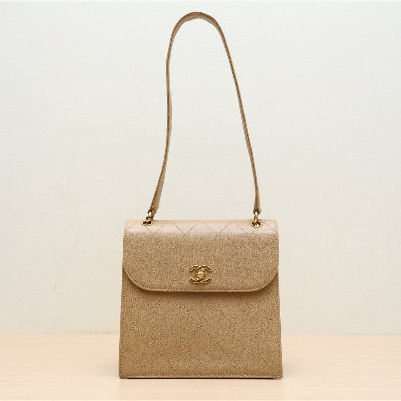 CHANEL 黑色荔枝牛皮4開金扣中古化妝箱肩背包-1