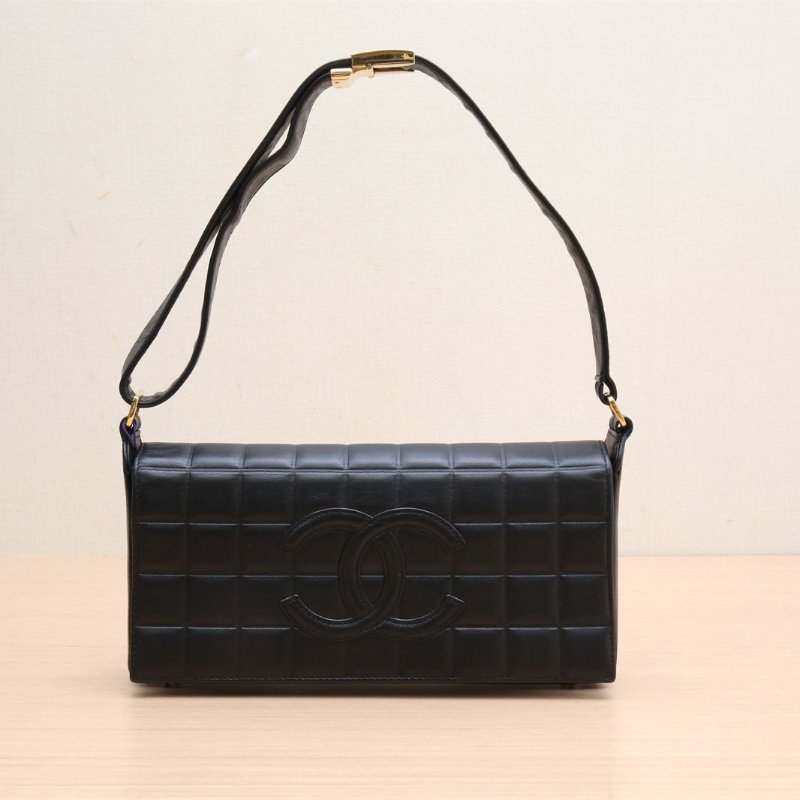 CHANEL 黑色羊皮3開金扣中古黑金羊CF翻蓋單肩包肩背包-1