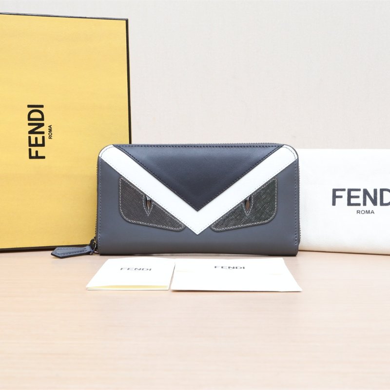 CHANEL 季節款方胖子口蓋包粉色牛皮18開銀扣肩背包-0