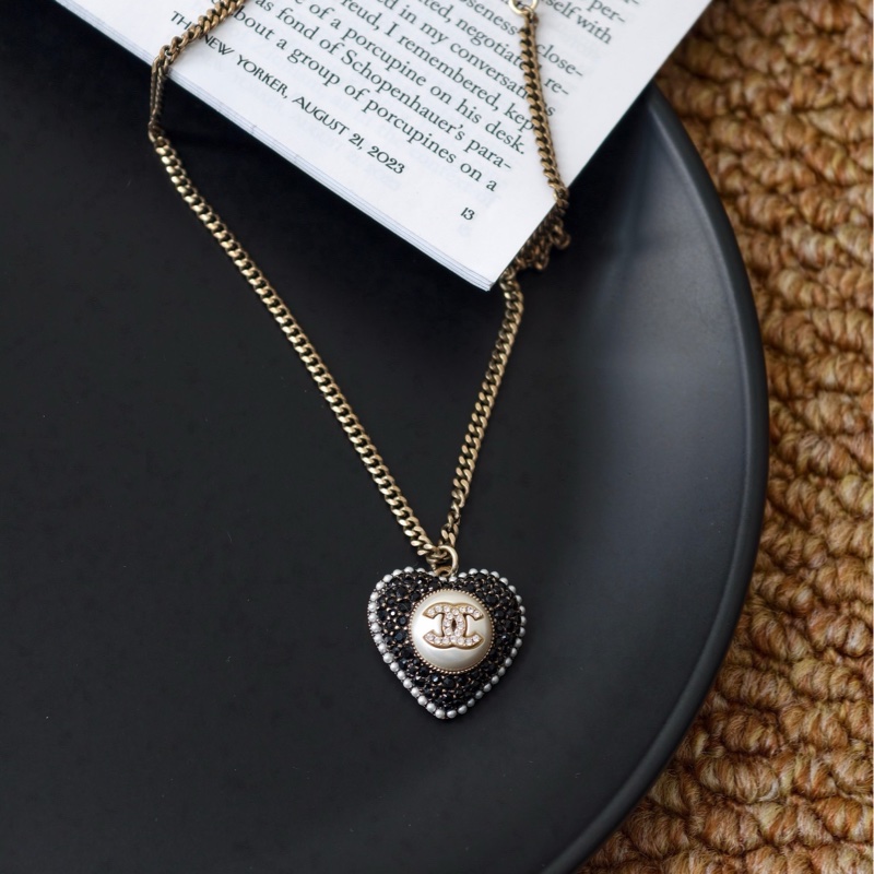 Chanel香奈兒 黑白水鑽項鍊-3