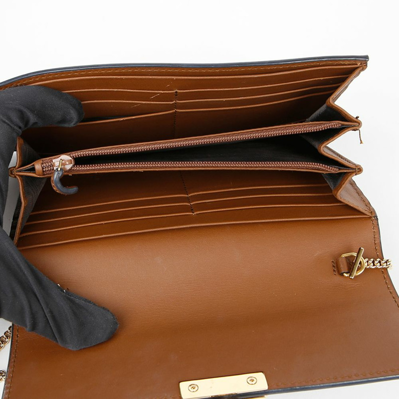 GUCCI 槳鎖鍊長皮夾 453506-7