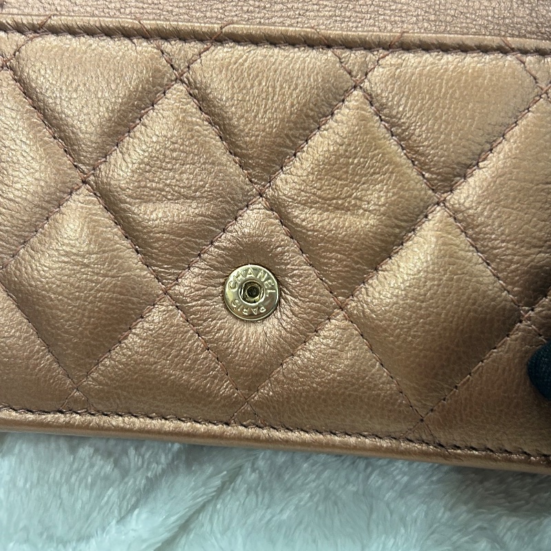 Chanel 絎縫金屬光澤紅銅色短夾-3