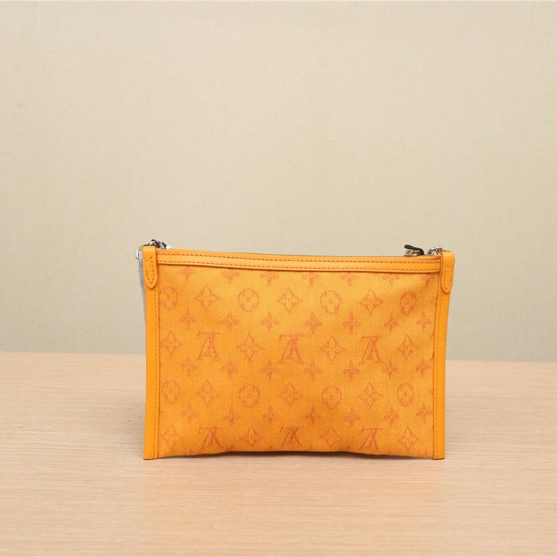 CHANEL 19SS手柄郵差包28黑色皮手柄黑色荔枝牛皮27開金扣肩背包-4