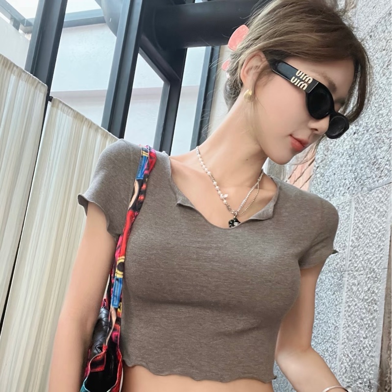 近全新Miumiu 基本款經典爆款黑金logo黑框小臉太陽眼鏡 墨鏡-10