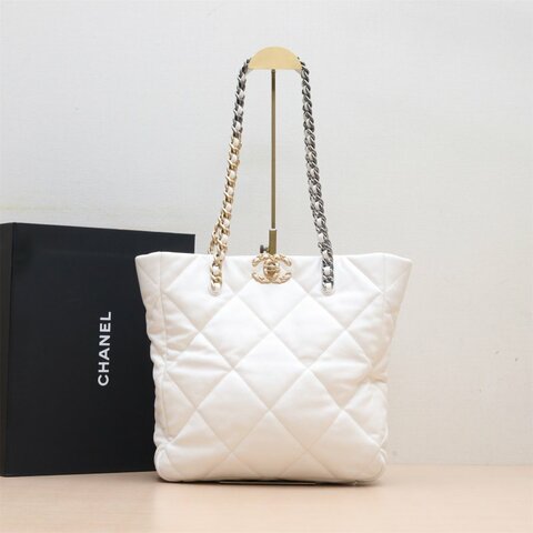 LOUIS VUITTON 中古村上隆熊貓手帳本圖案肩背包