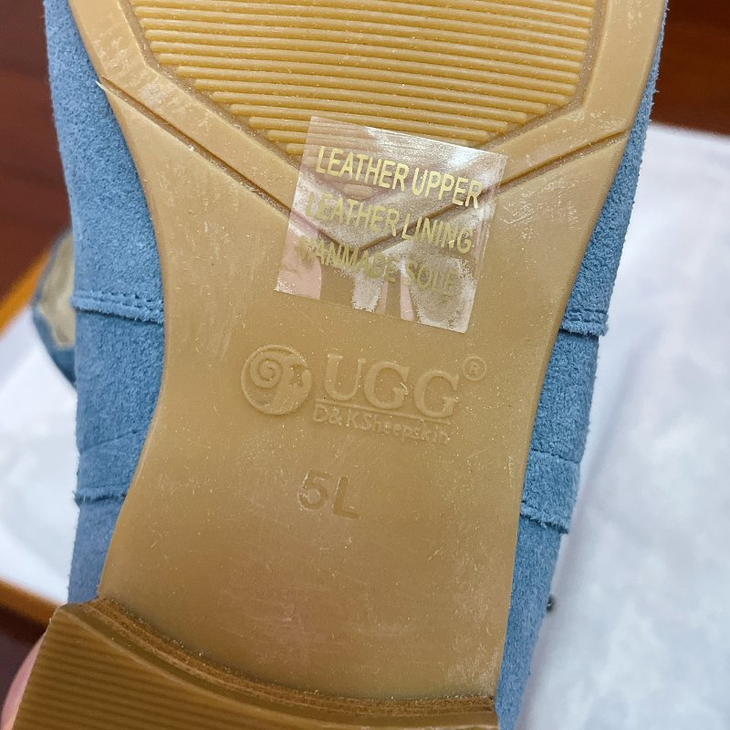 UGG DK308 防潑水雪靴-8