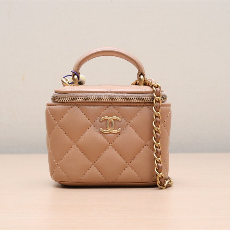 CHANEL 中古皮穿鏈手鏈S-M碼肩背包-1