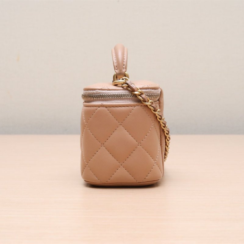 CHANEL 中古皮穿鏈手鏈S-M碼肩背包-3