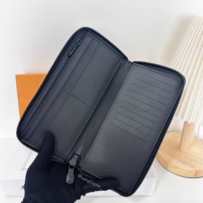 Louis Vuitton｜LV 男款 壓紋 拉鏈長夾-3