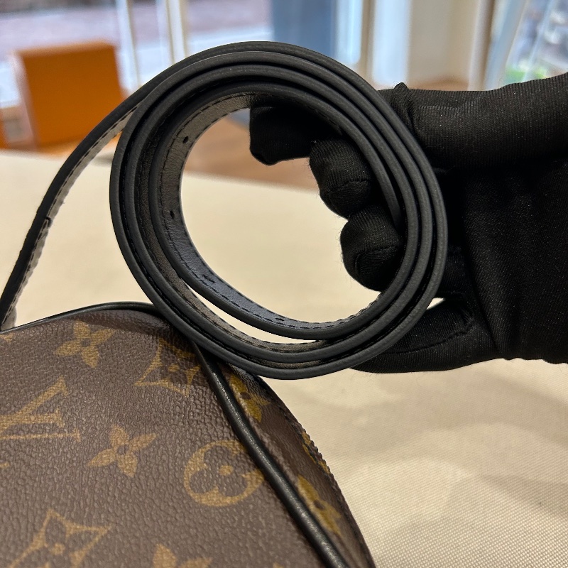 LV Christopher 老花拉鍊斜背包相機包 M69404-28