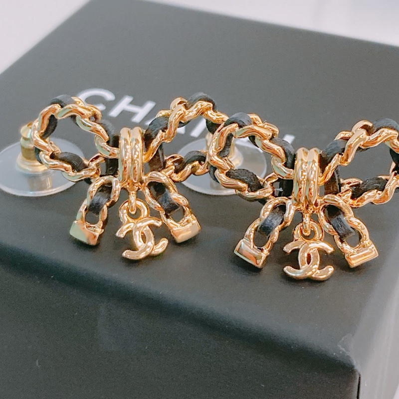 MS0367 CHANEL香奈兒蝴蝶結連CC字吊飾耳環 RIBBON WITH SMALL CC LOGO EARRINGS-1
