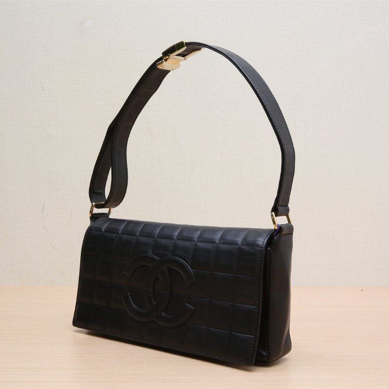 CHANEL 鏈條手柄翻蓋斜跨包黃色牛皮27開銀扣肩背包-3